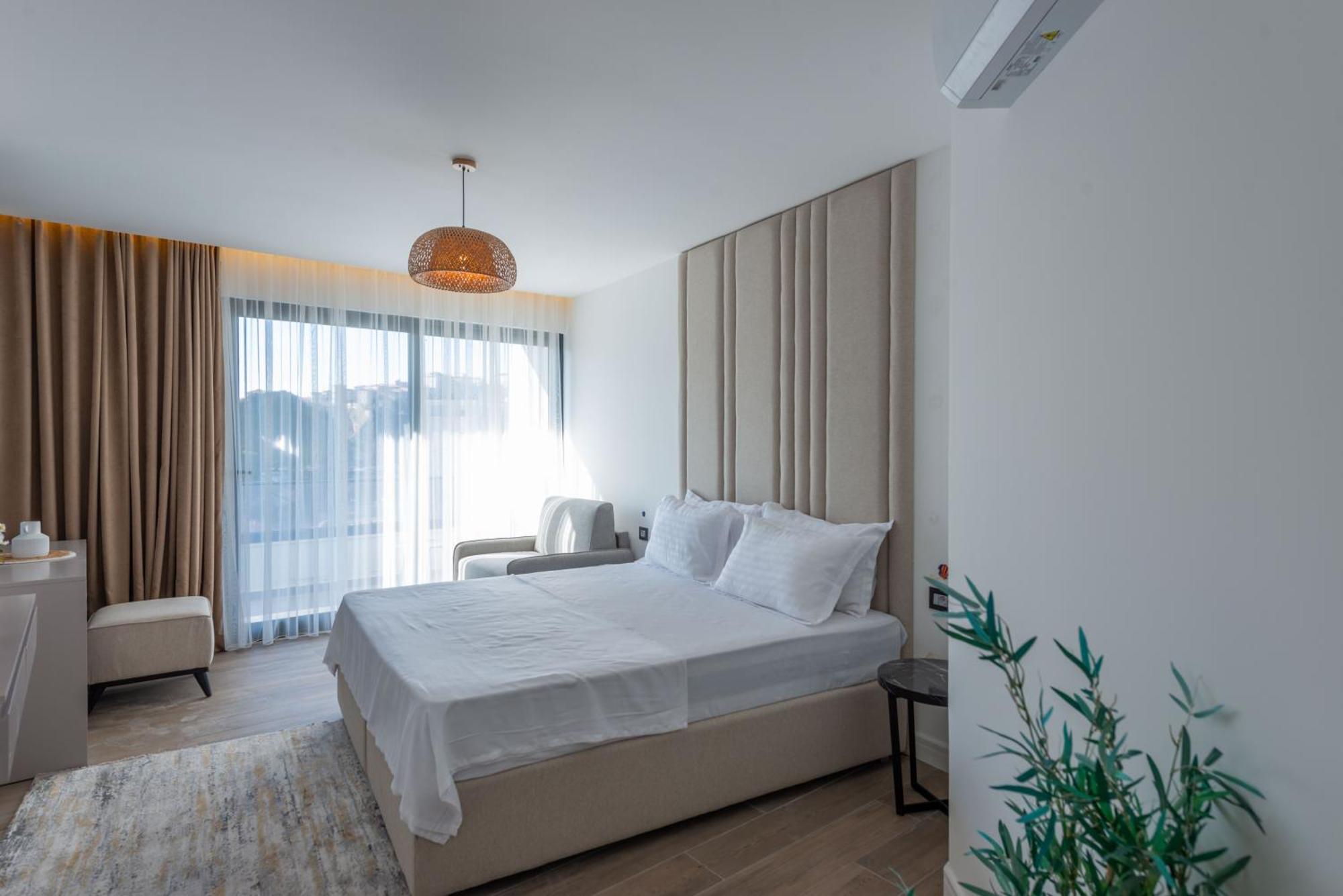 Botanica Boutique Hotel ウルツィニ エクステリア 写真