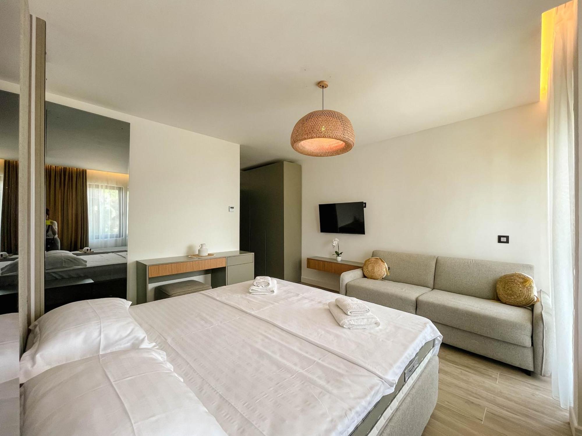 Botanica Boutique Hotel ウルツィニ エクステリア 写真