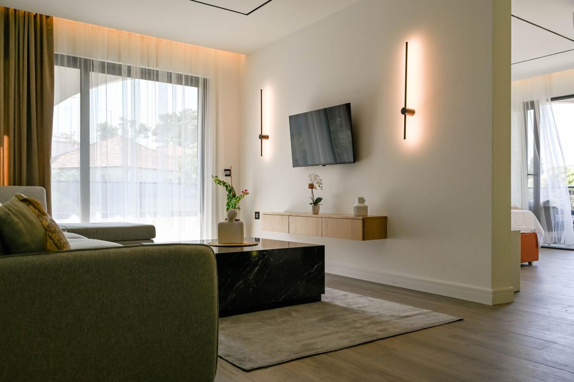 Botanica Boutique Hotel ウルツィニ エクステリア 写真