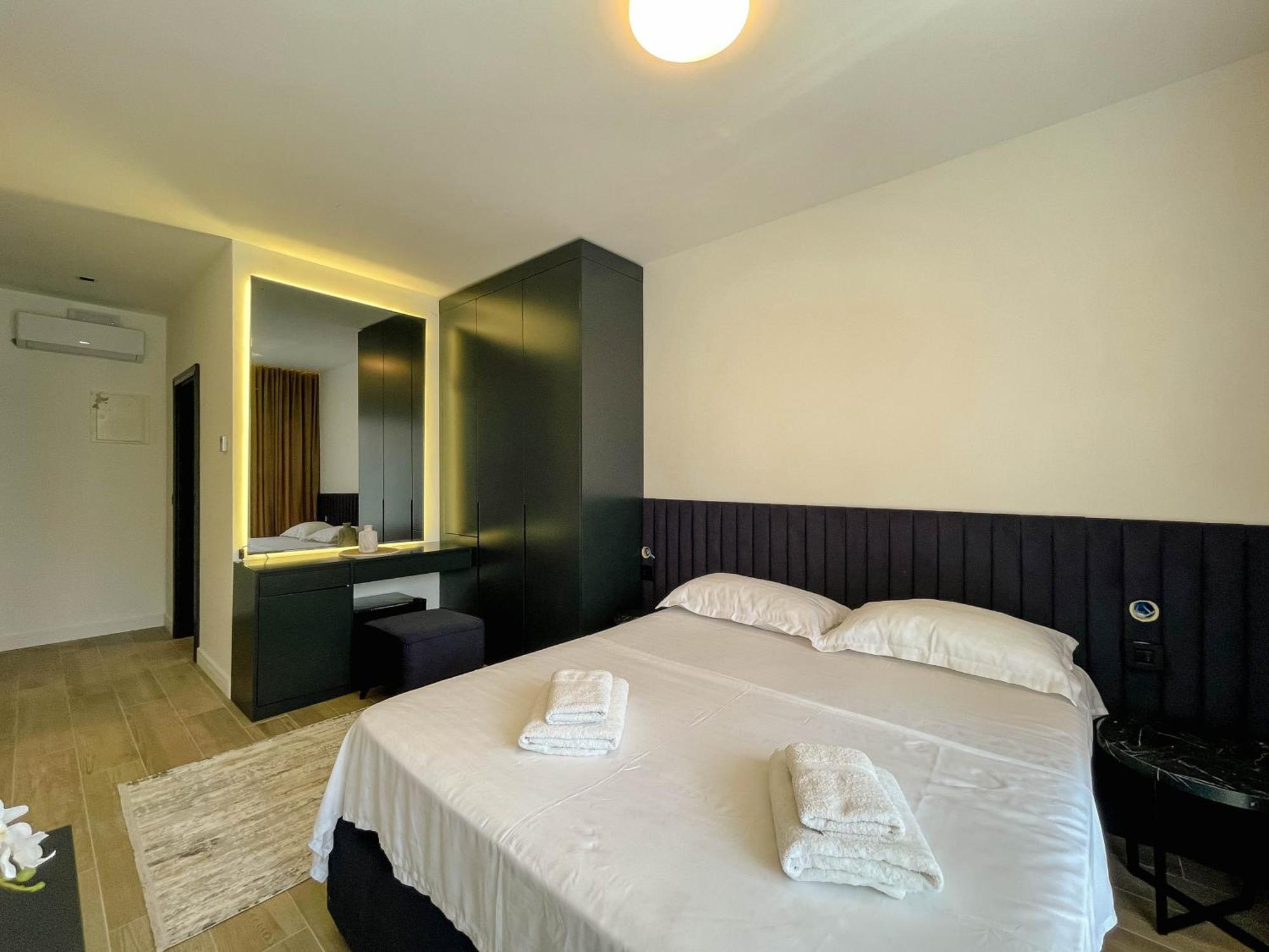 Botanica Boutique Hotel ウルツィニ エクステリア 写真